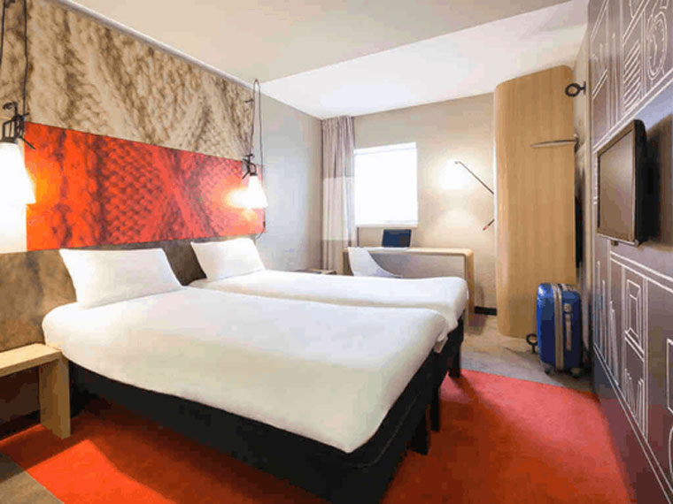 The Ibis at Birmingham Airport | Book with Purple Parking